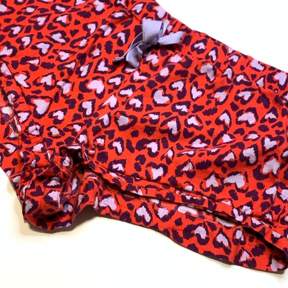 Victoria’s Secret Shorts size Medium - Picture 3 of 4